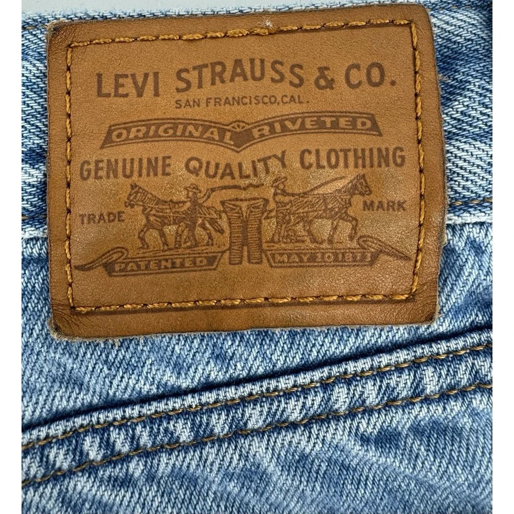 Levi's Wedgie Women's High Rise Cut Off Blue Denim Shorts Button Fly Size 26W